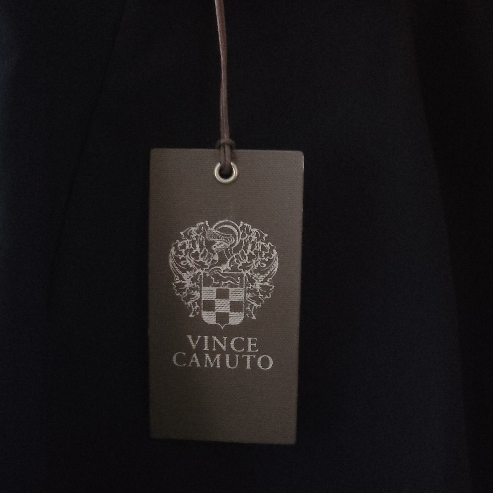 VINCE Camuto Navy Blue Off Shoulder Ruffle Cape Formal Gown Size 8 NWT $238 - Picture 10 of 10